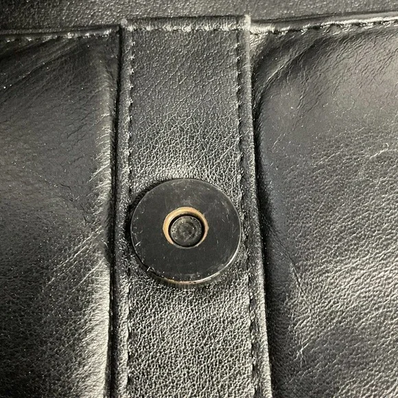 Black Leather Messenger Bag Magnetic Snap Button Close Shoulder Strap - Picture 16 of 16